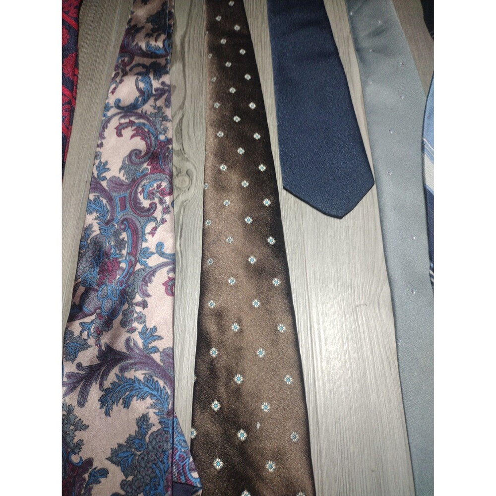 8 Ties - Bundle - image 3